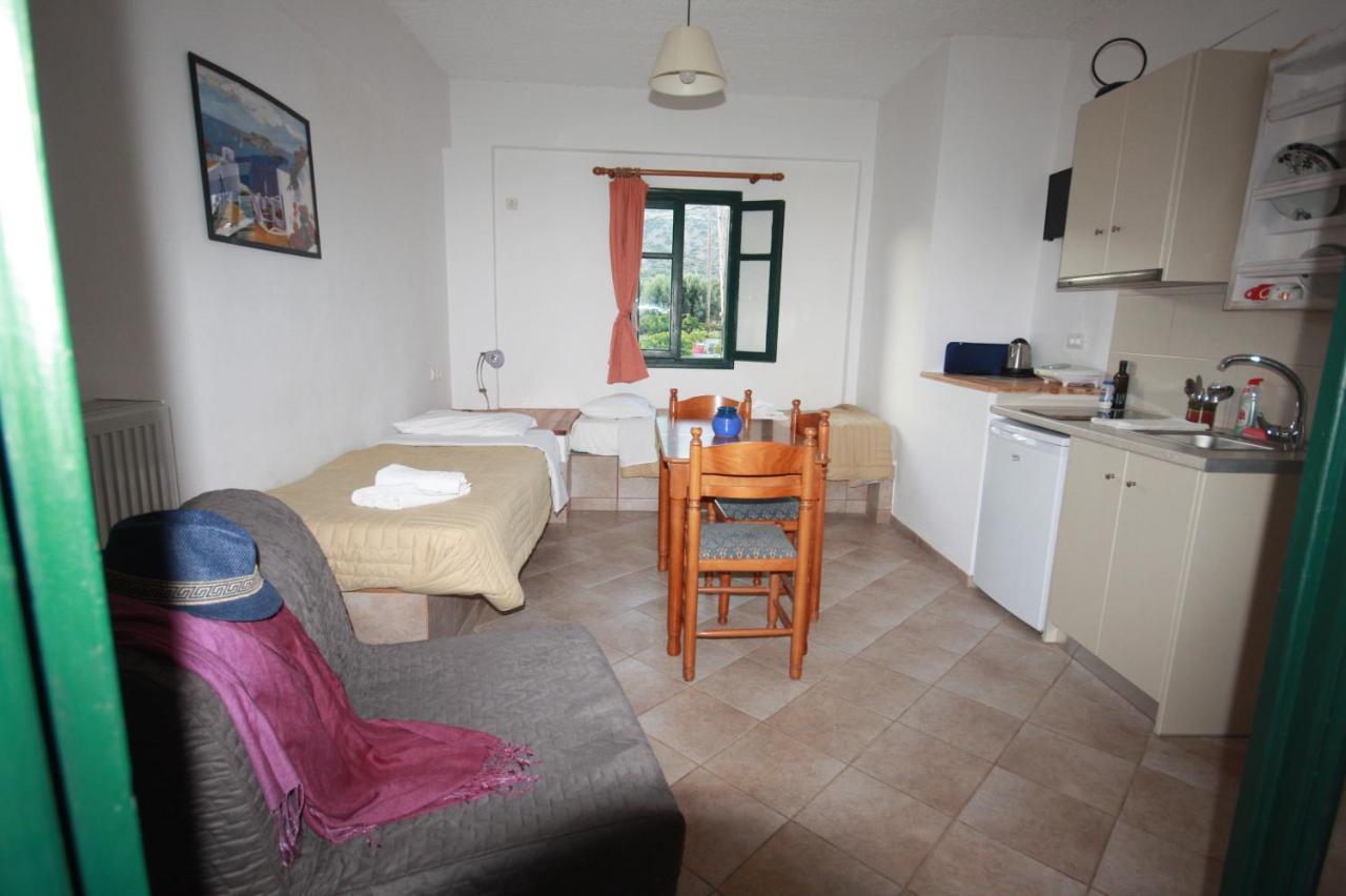 Cyclades Beach Apartments Chrisopigi  Esterno foto