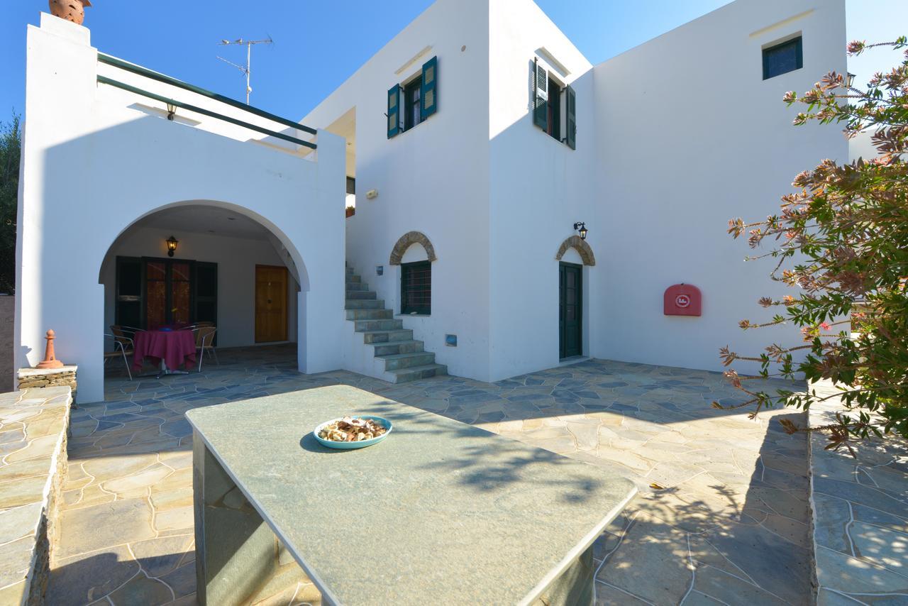 Cyclades Beach Apartments Chrisopigi  Esterno foto